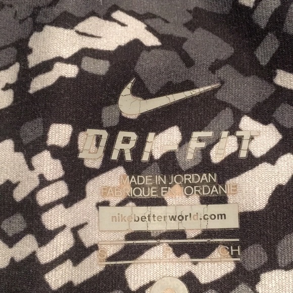 Nike Recycled Dri fit leggings - Picture 2 of 3